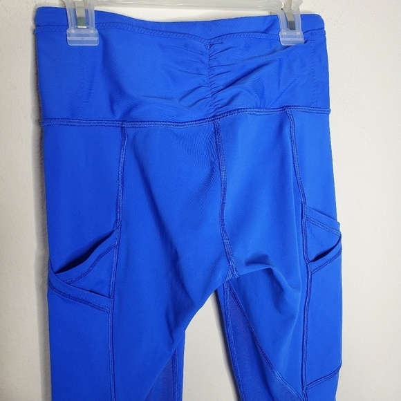 Lululemon Blue Outrun Ruched Mesh Pocket Luxtreme Cropped Tight Leggings - Picture 7 of 11